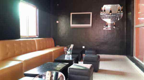 Dayo-Adeneye-builds-N30m-hotel-in-Lagos-MPmania-2