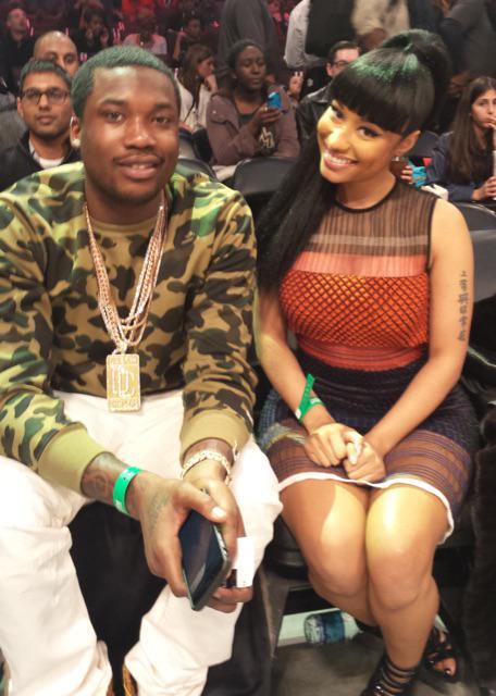 Nicki Minaj gets Engaged to Meek Mill with a Diamond Ring