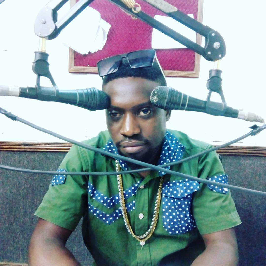 [Fresh Comedy] MC Spinosky – Eyeball Pox | [@mcspinosky]