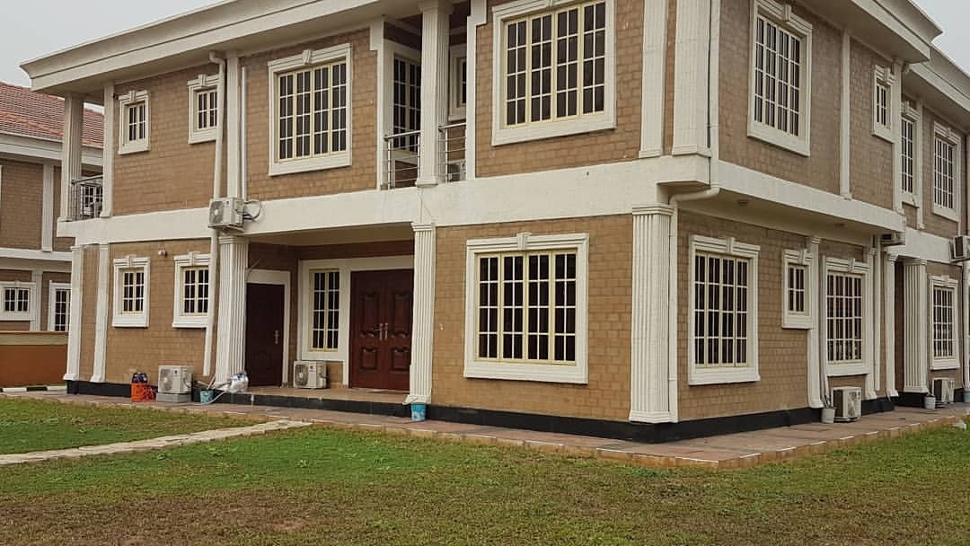 5c67c801e0ac0 Entertainment Gists Foreign General News Lifestyle & Fashion News Photos 