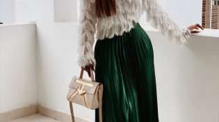 Is Toke Makinwa about to own Her own Home??