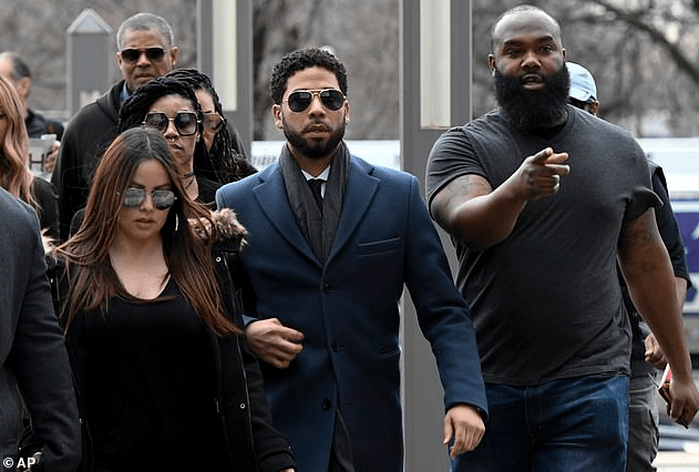 5c8a74c23ef1f Entertainment Gists Foreign General News Lifestyle & Fashion News Photos 