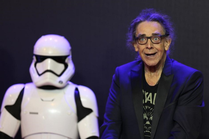 Actor Peter Mayhew who played Chewbacca in `Star Wars’ dies