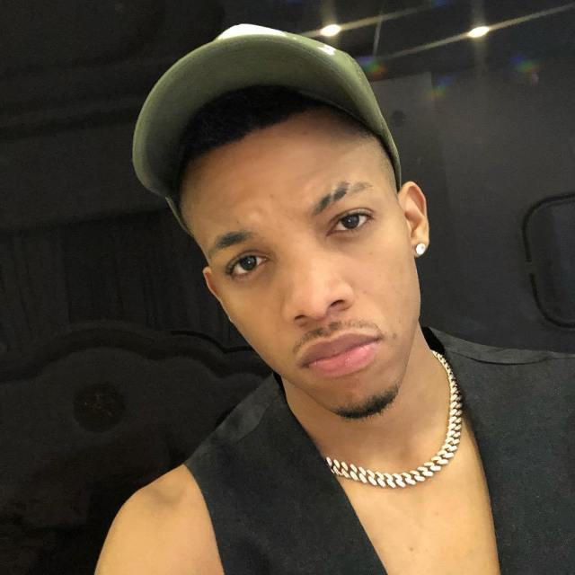 Public nudity: Tekno granted administrative bail on health issues