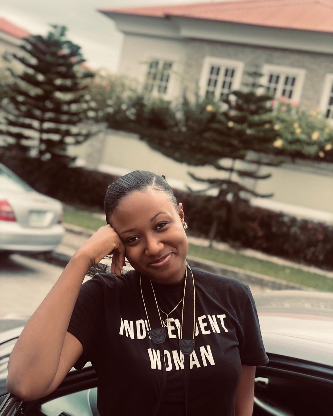 Bbnaija’s Lolu Shows Off His Girlfriend On Her Birthday (4)