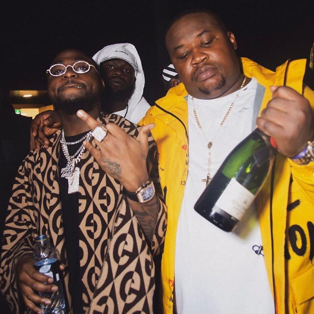 Davido’s Money Can Never Finish, Chioma Caught A Big Fish Cubana Chief Priest (3)