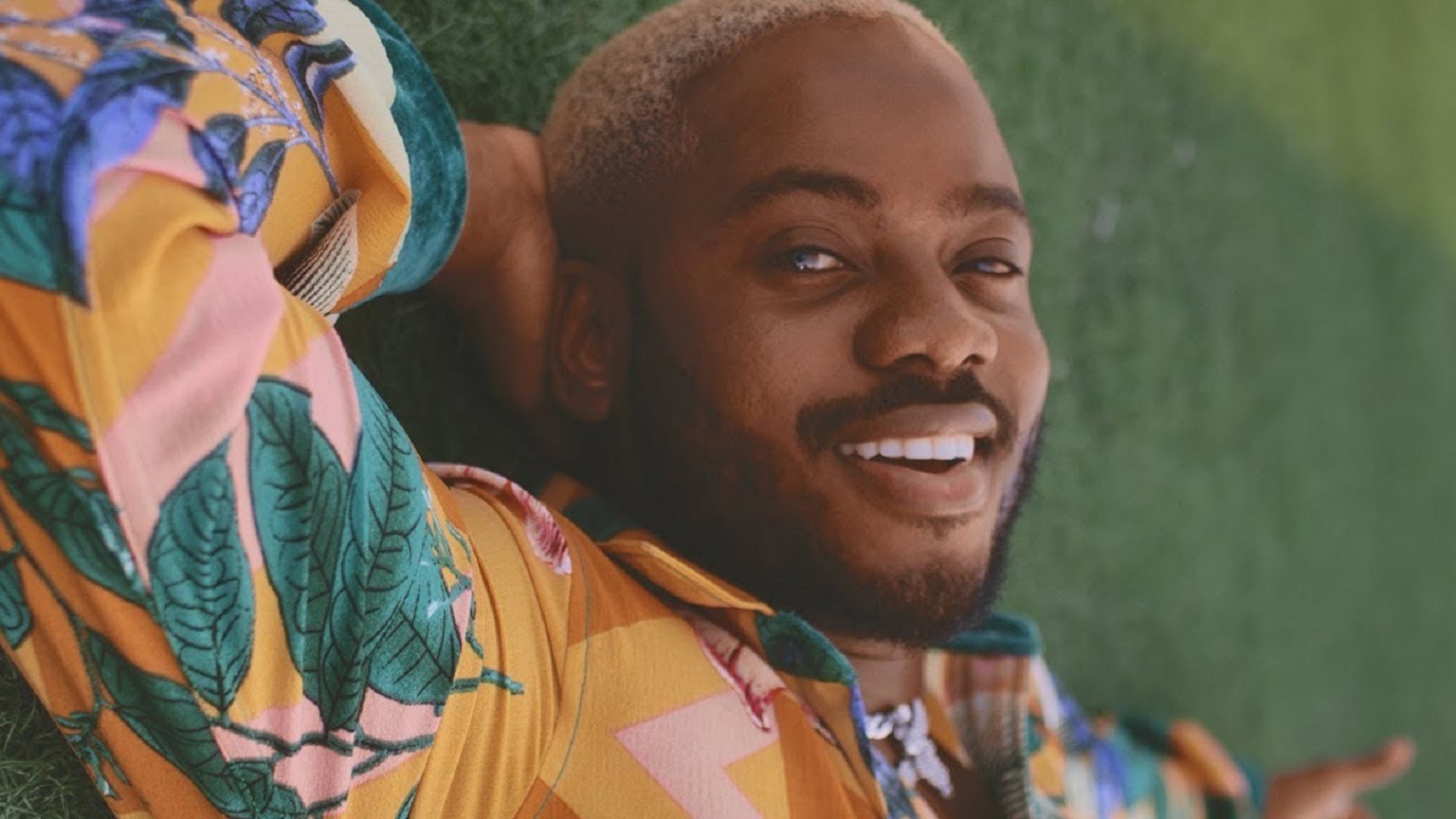 Korede Bello Mi Casa Su Casa (video)