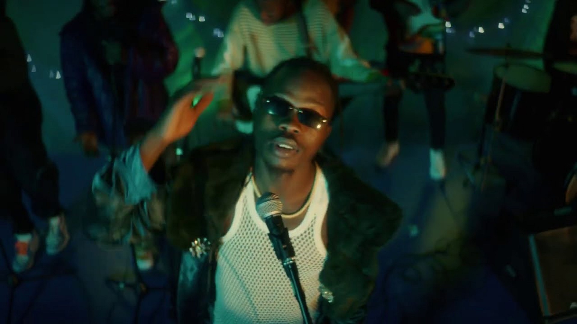 Naira Marley – Chi Chi (video)