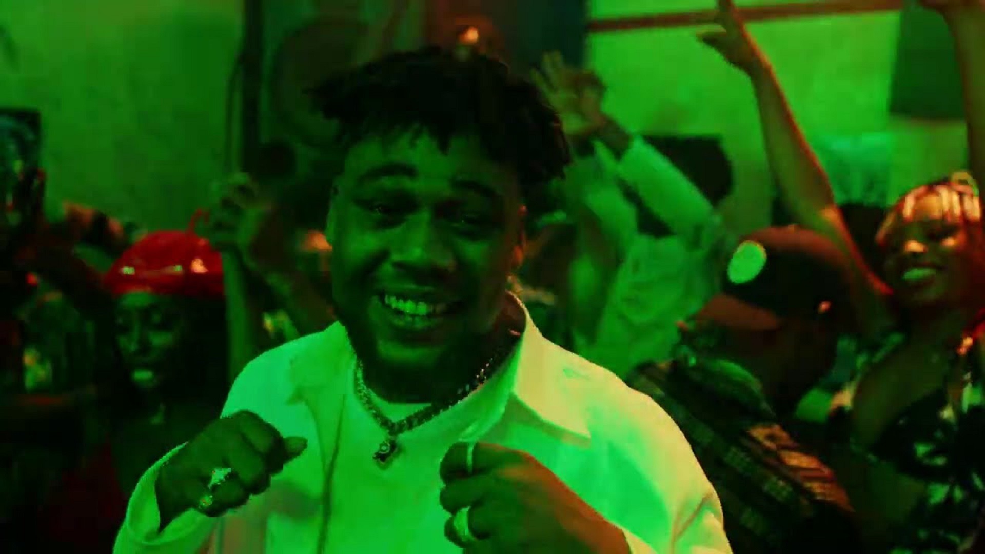 Buju So Lovely (video)