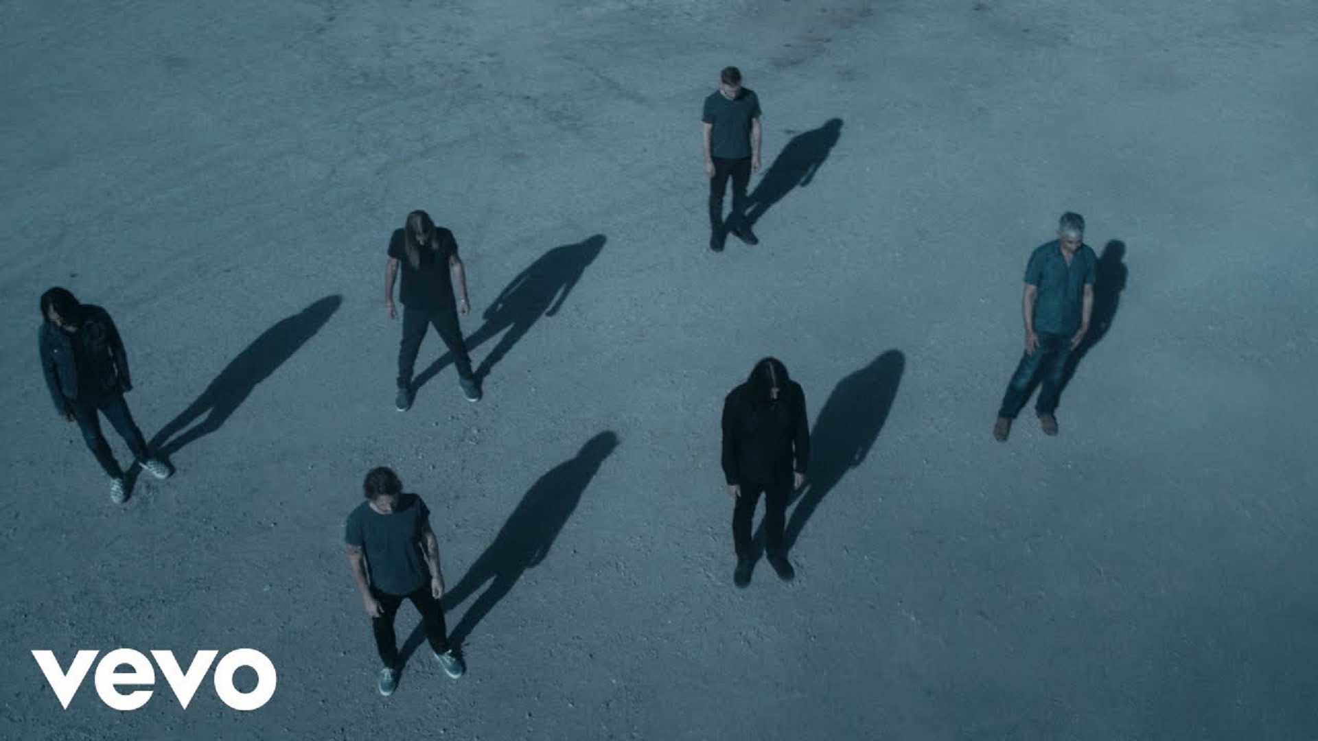 Foo Fighters Waiting On A War