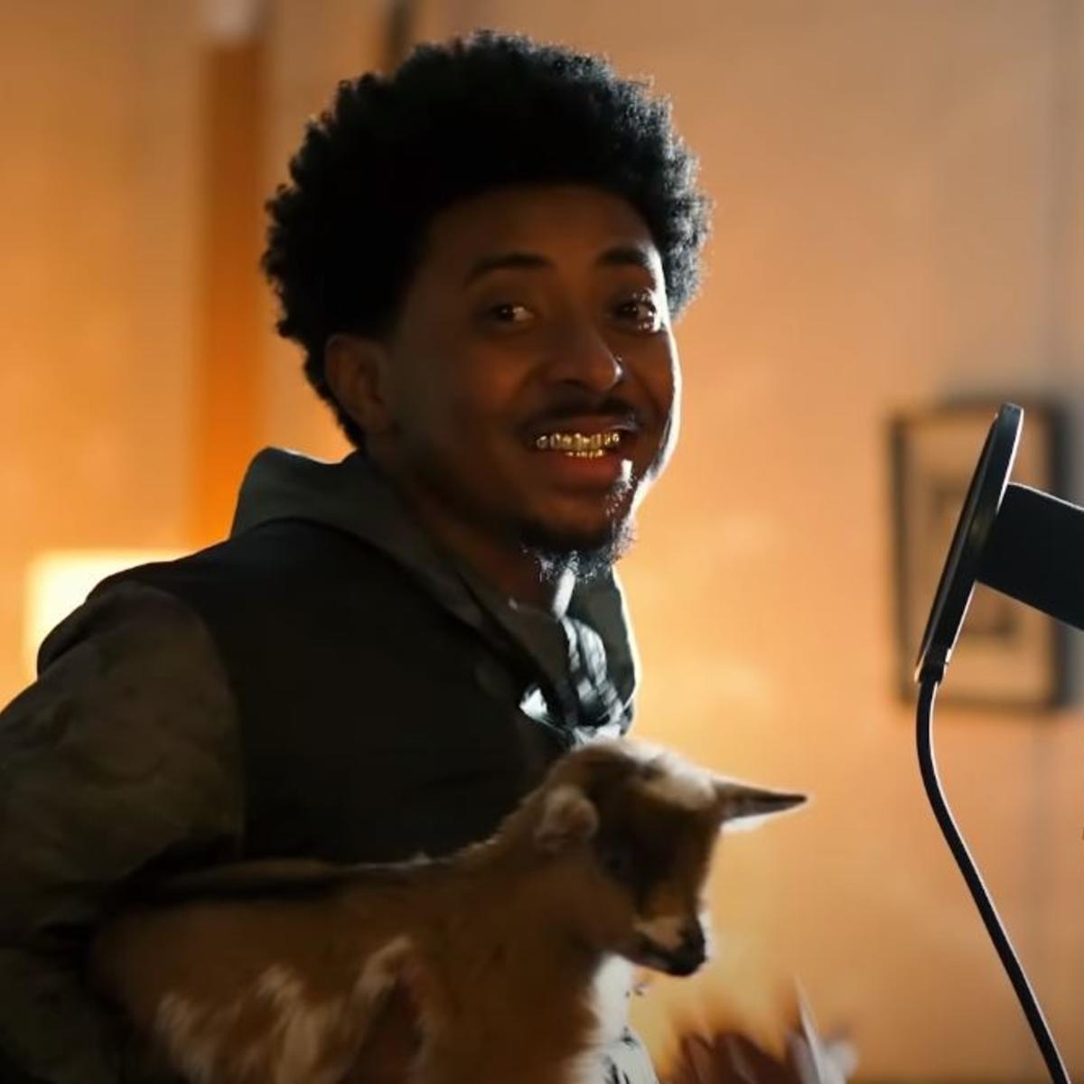 Deante' Hitchcock Let The Beat Build (freestyle)