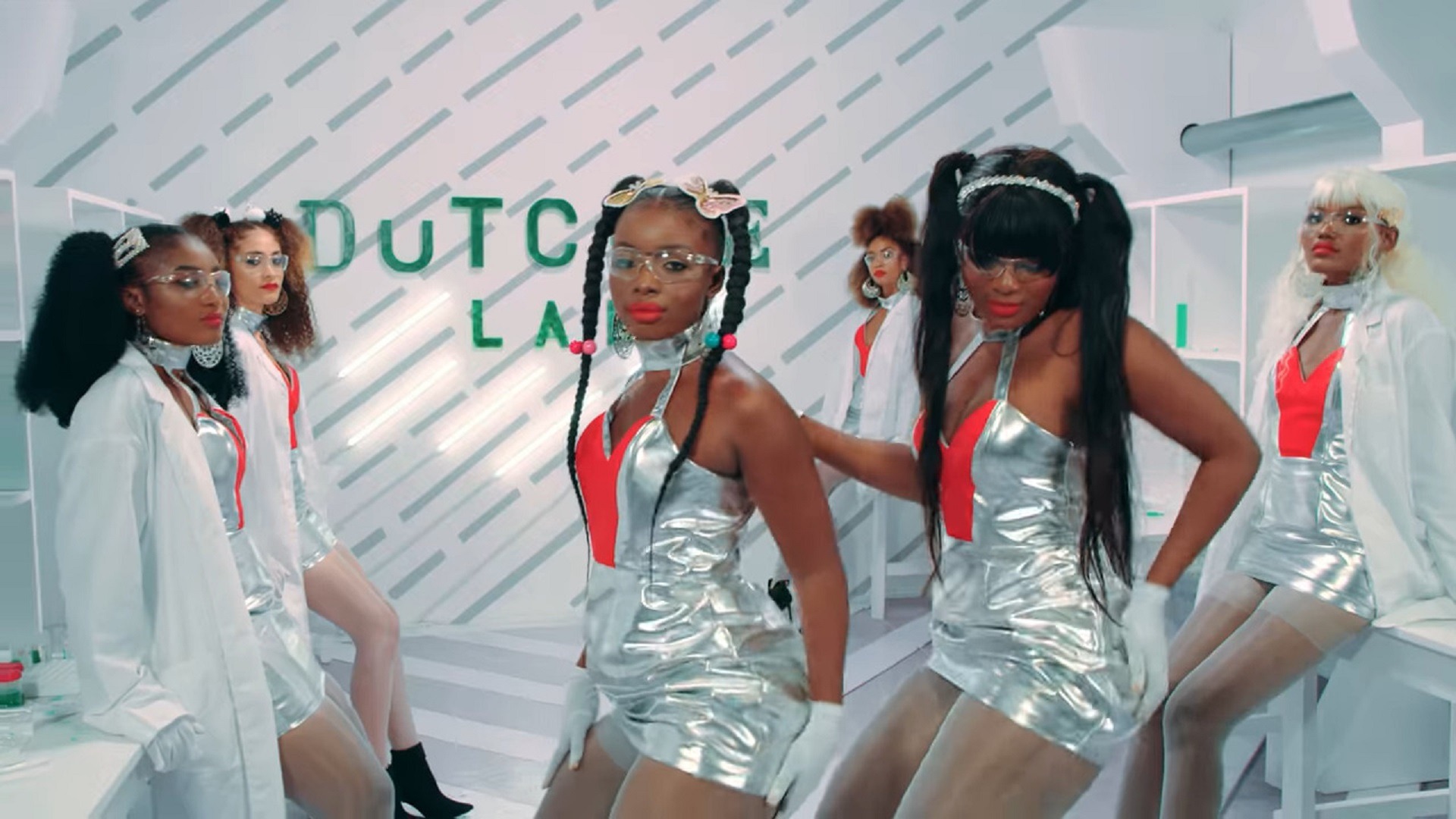 Kidi – Touch It Video