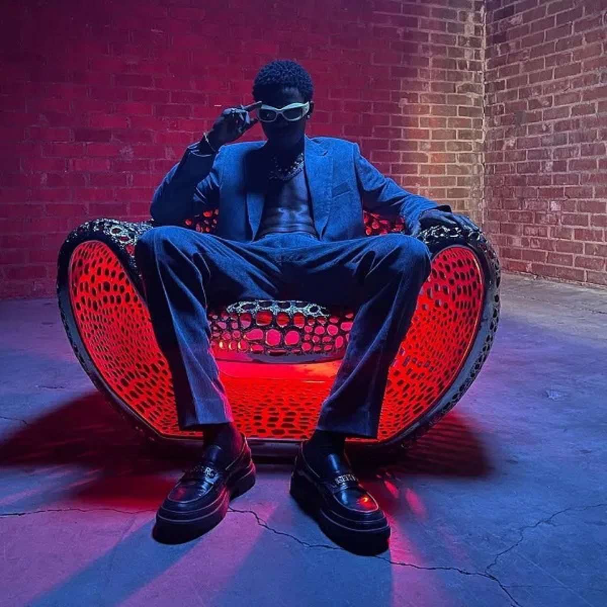 Rema To Collaborate With 6lack On Rave & Roses Debut Album.