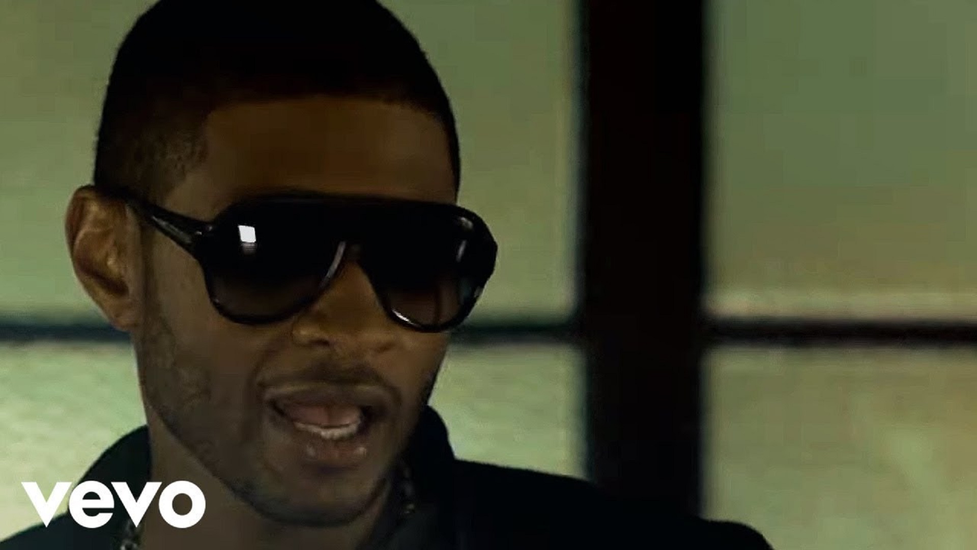 Usher Dj Got Us Fallin' In Love