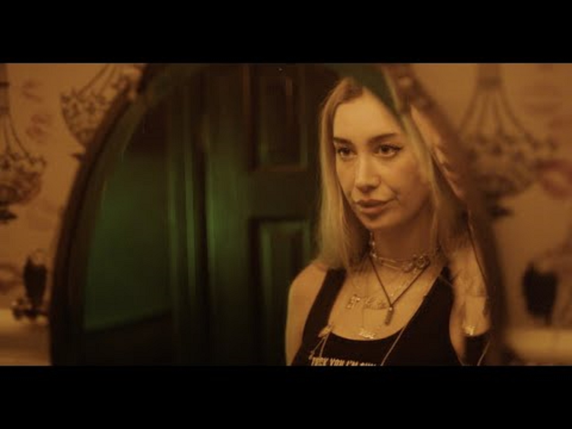 Gracie Abrams Feels Like