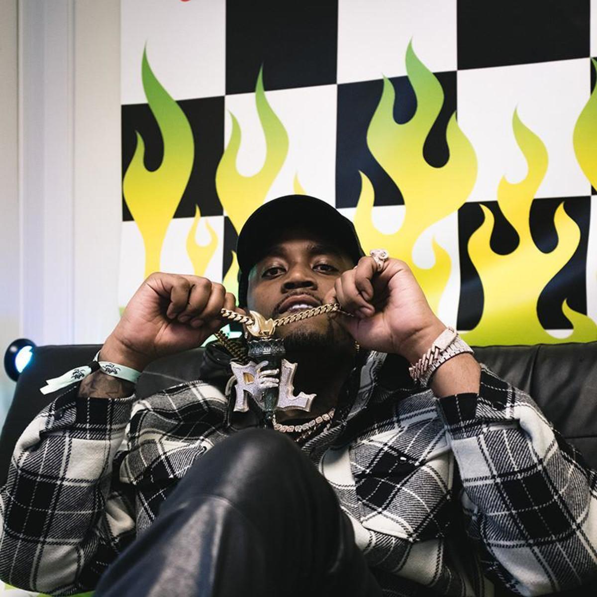 Fivio Foreign Squeeze (freestyle)