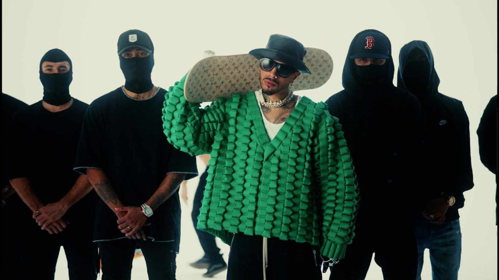 Rauw Alejandro Hunter