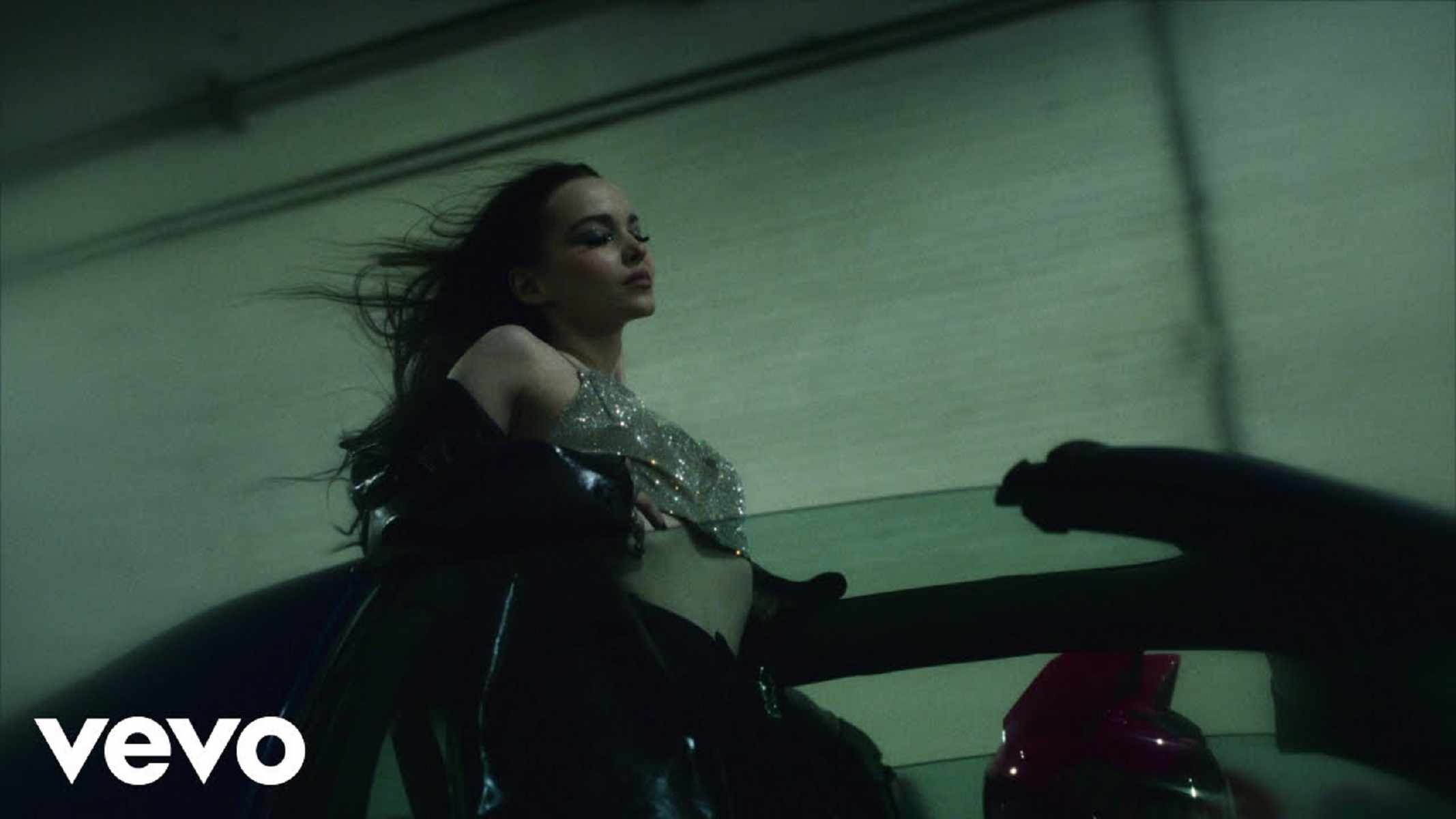 Dove Cameron Boyfriend