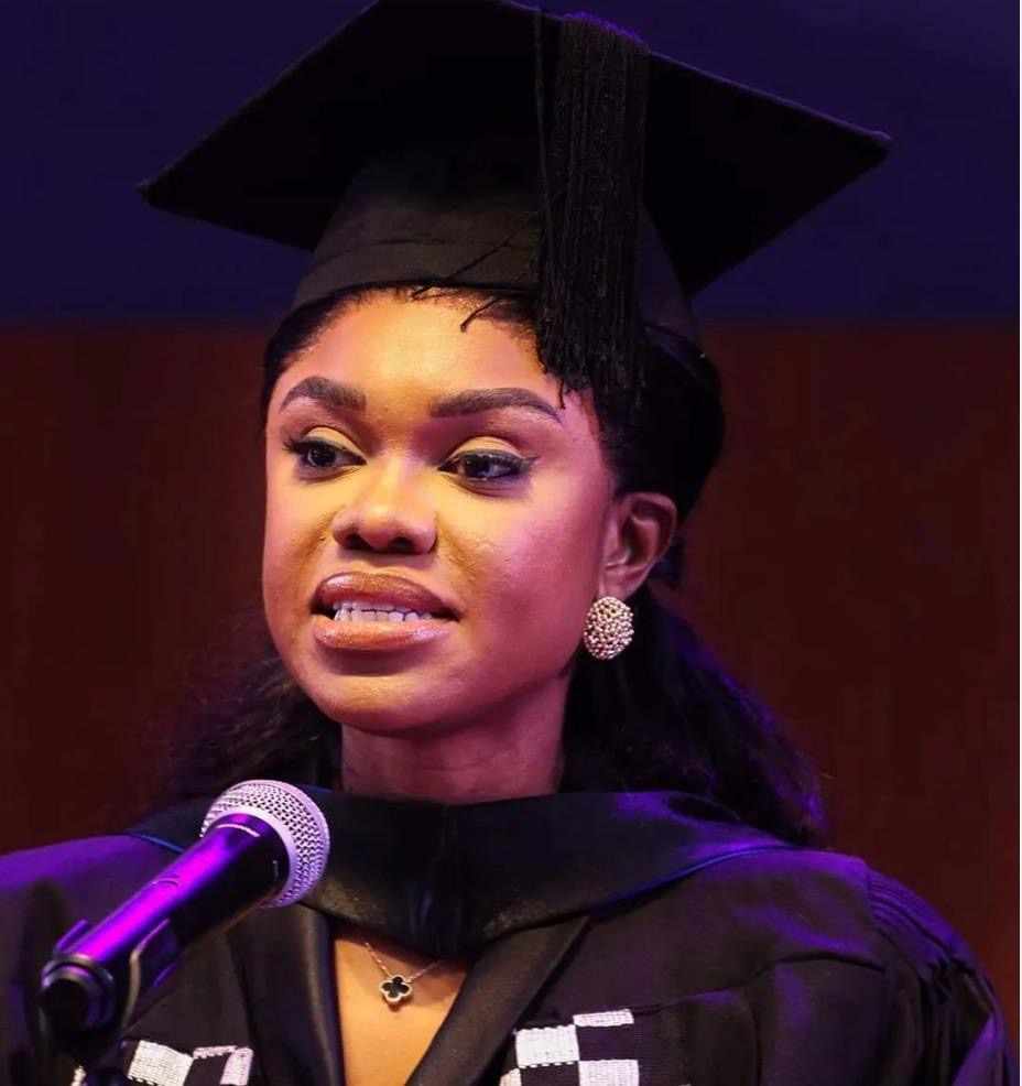 Photos: Ghanaian Singer, Becca, Emerges Top Of Class