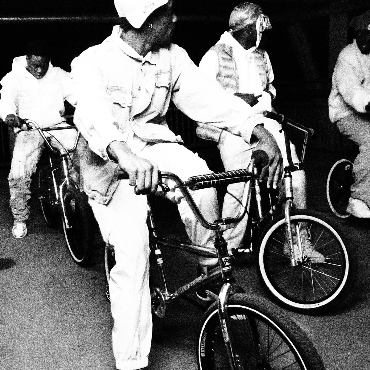 Skiifall Fam Without Blood