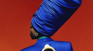 IZA – Tão Bonito (Song, Video)