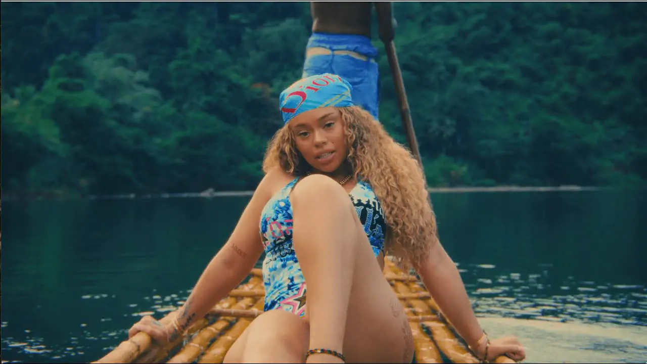 latto somebody video