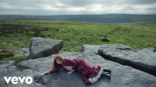 Florence + the Machine – Sympathy Magic (Song, Video)