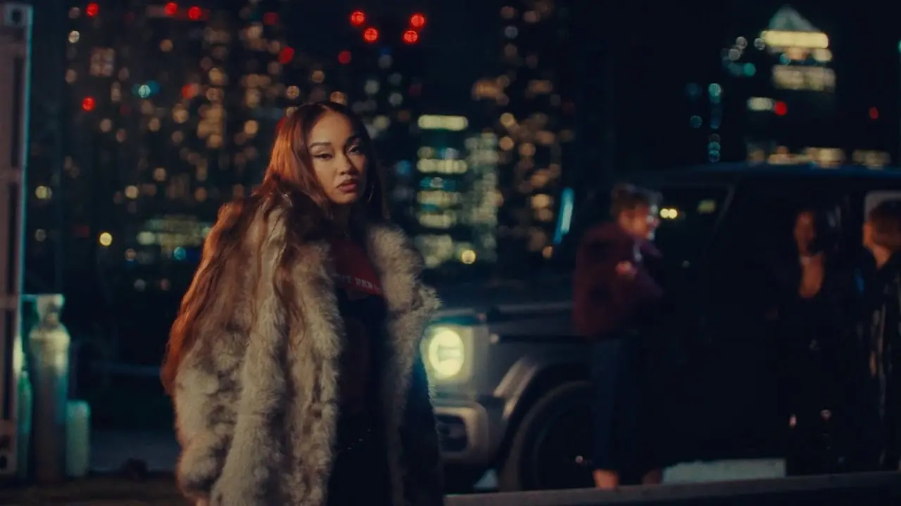 leigh anne, rvssian friends (video)