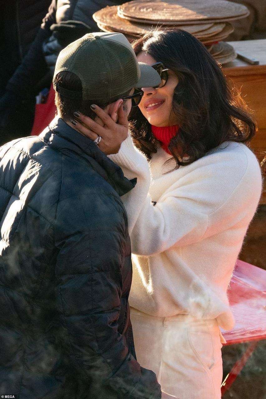 5c2c5fcbc9974 Entertainment Gists Foreign General News Lifestyle & Fashion News Photos Relationships 