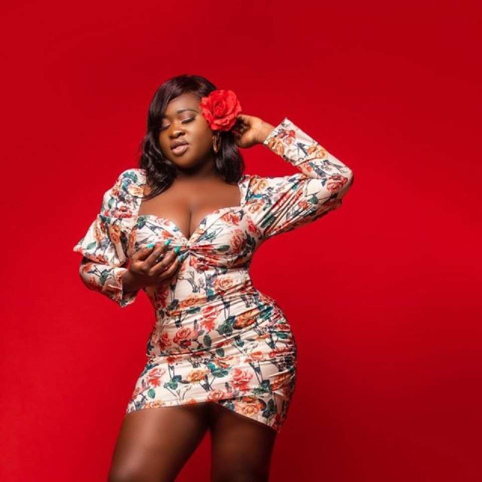 Sista Afia No Be By Force (prod. Jmj)