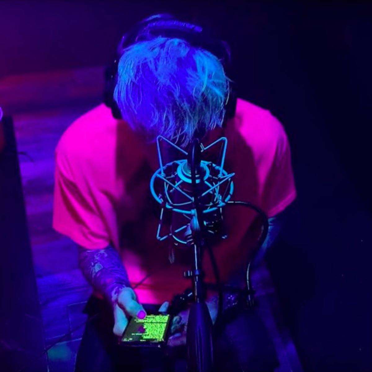 Machine Gun Kelly Whats Poppin