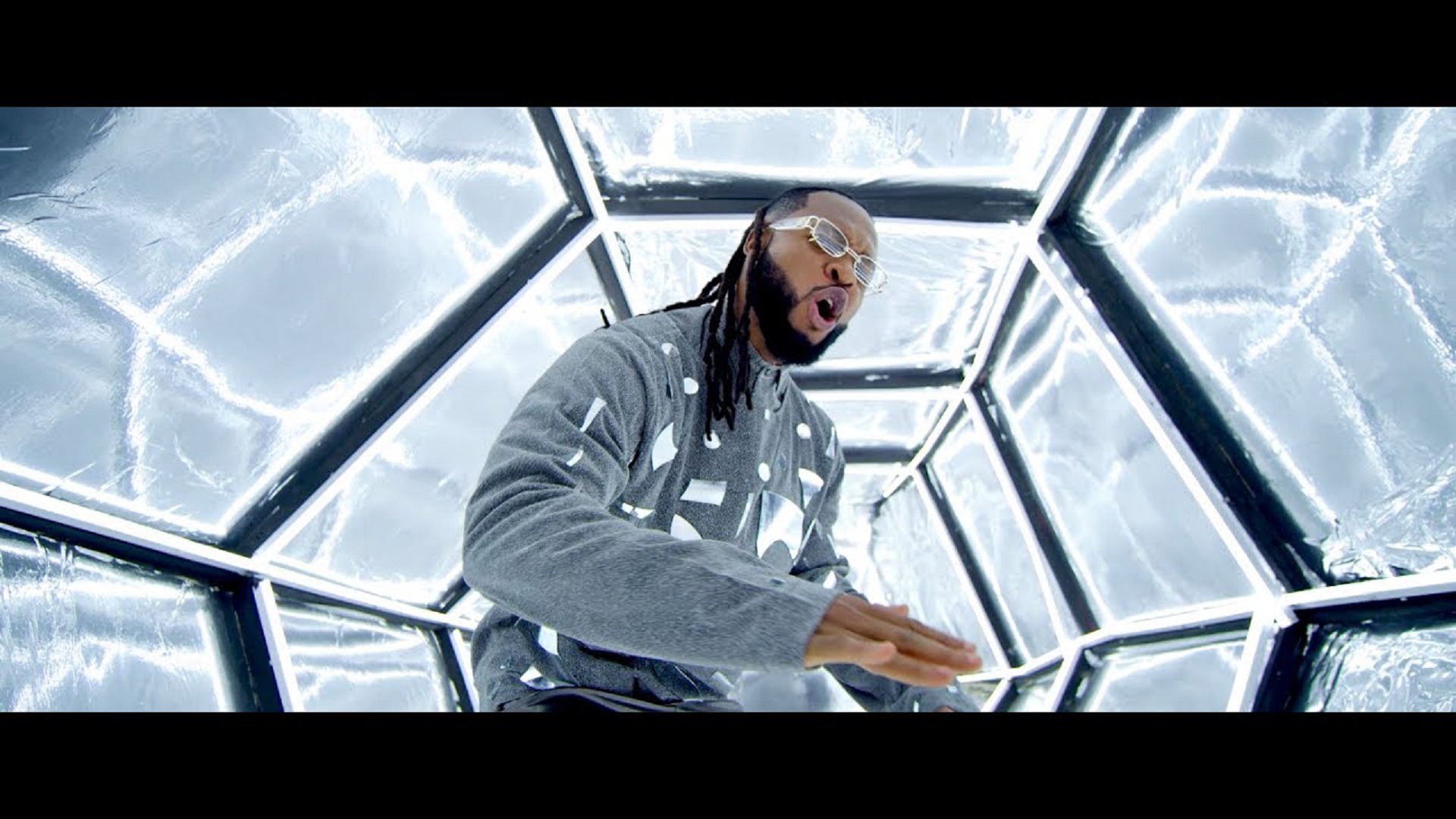 Flavour Doings (video)