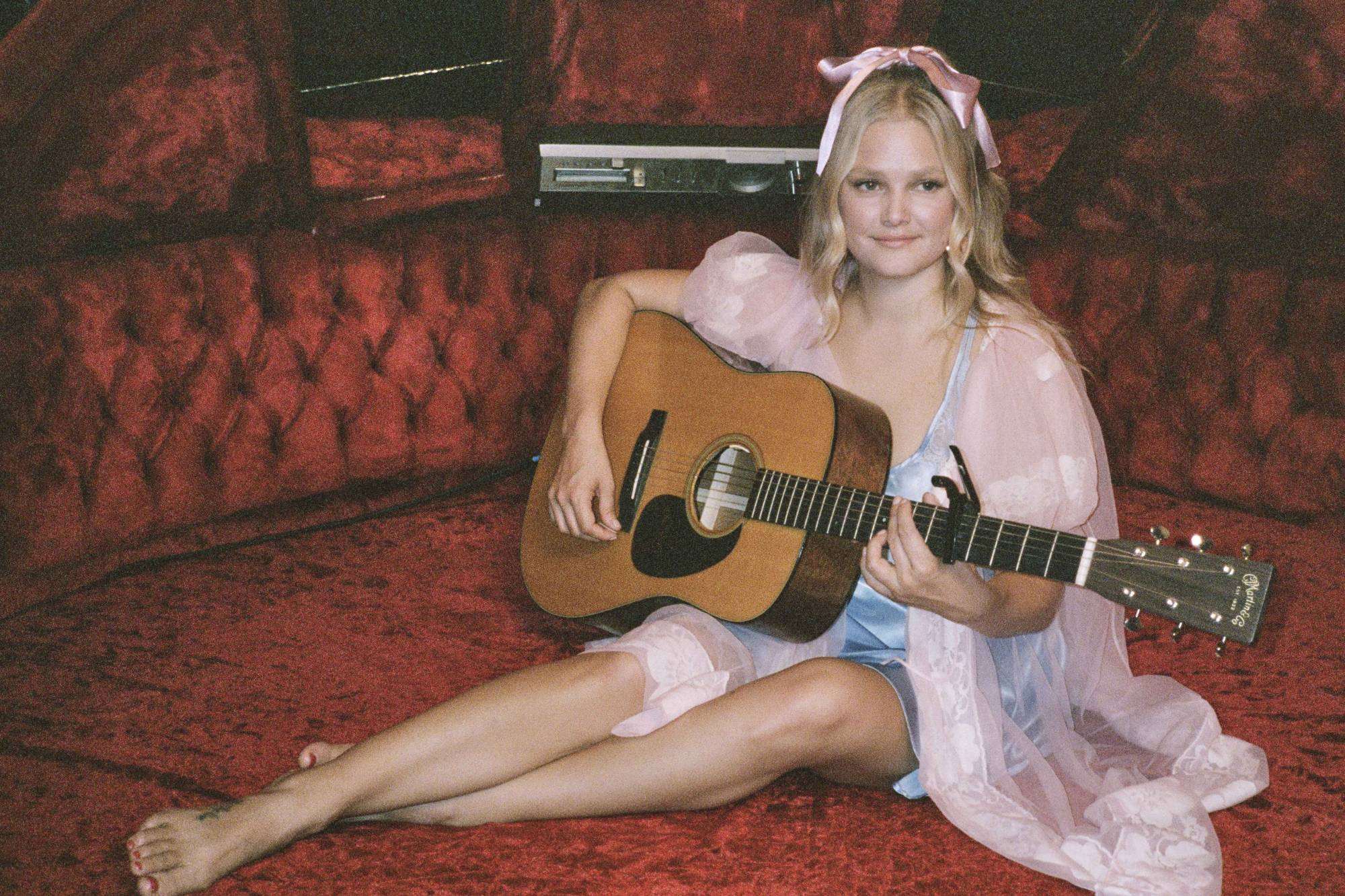 Hailey Whitters Fillin’ My Cup