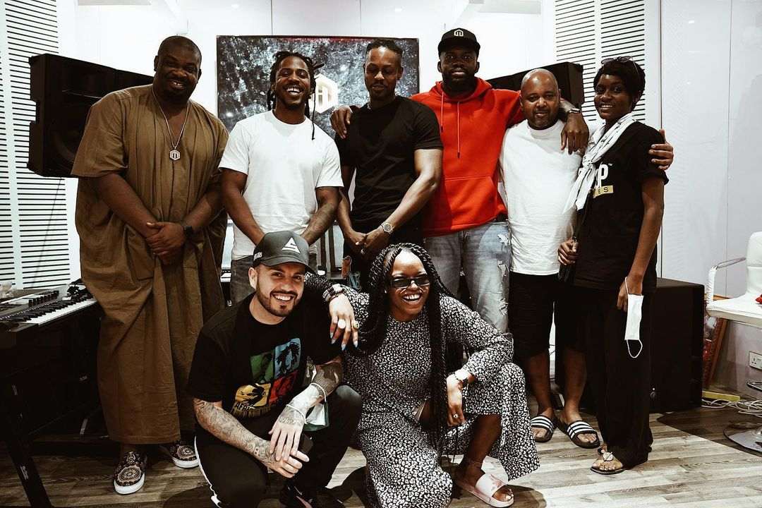 Mavin Record D Smoke