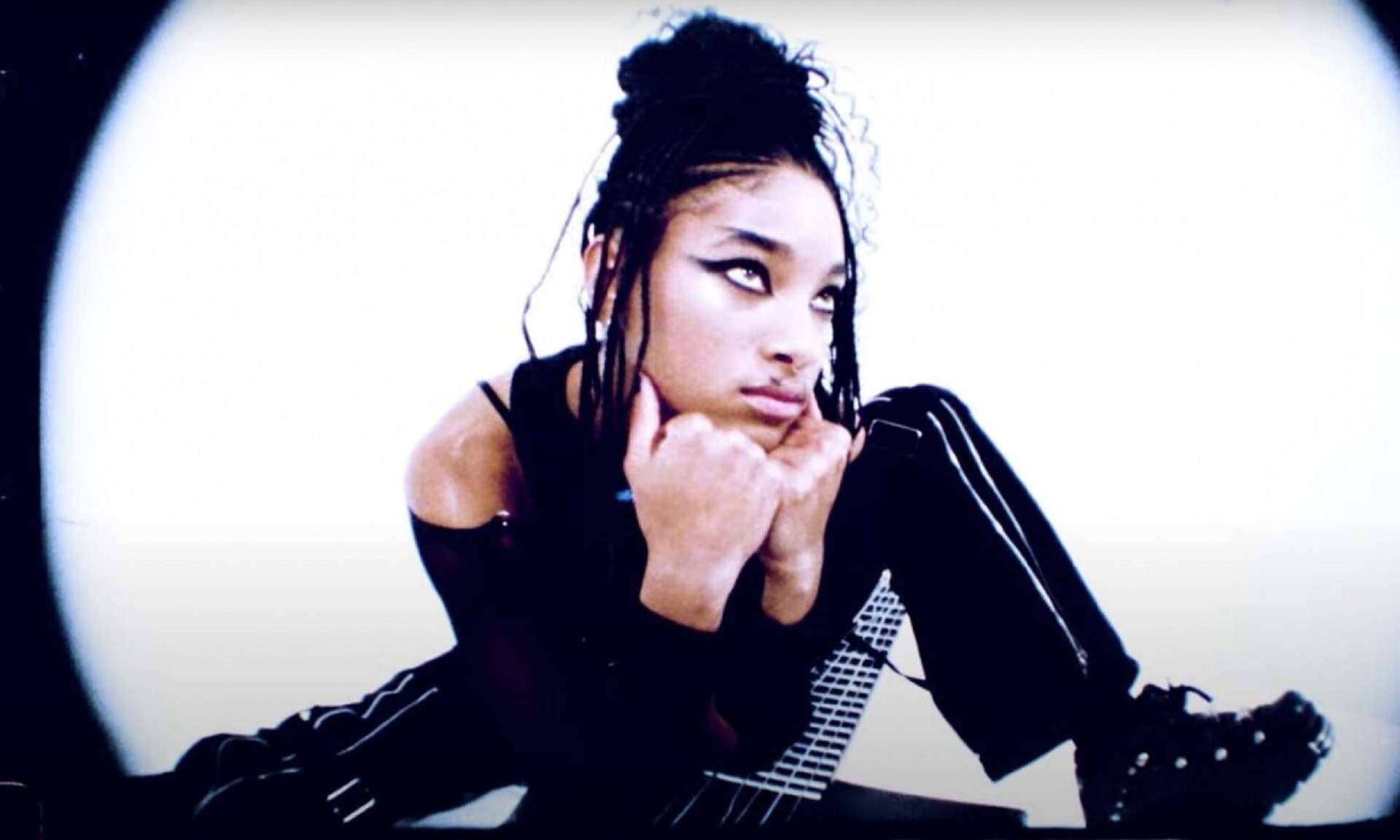 Willow T R A N S P A R E N T S O U L