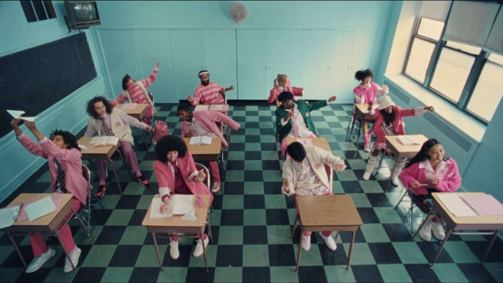 Pink Sweat$ Nothing Feels Better