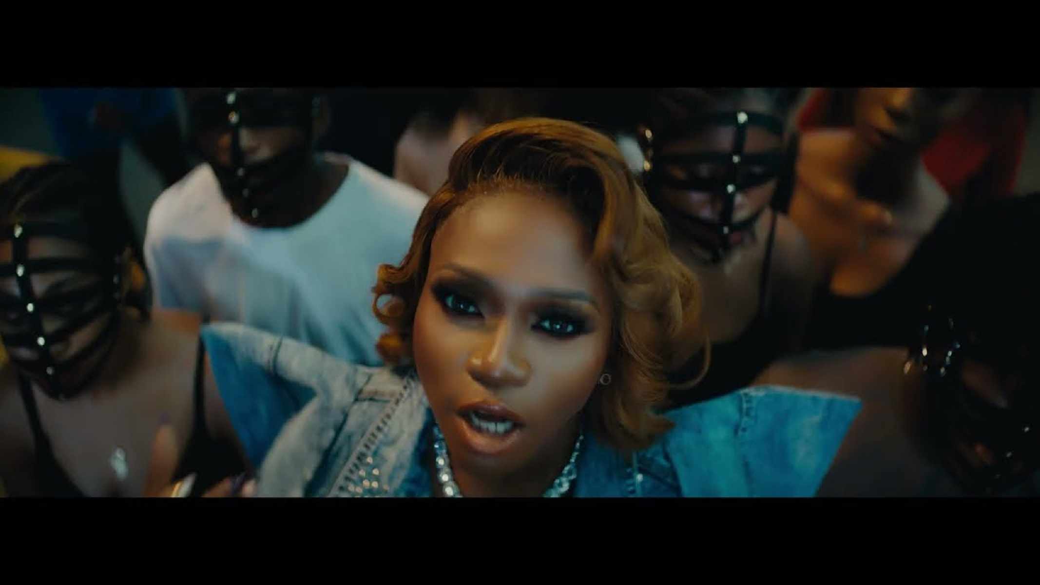 Waje Vibes (video)