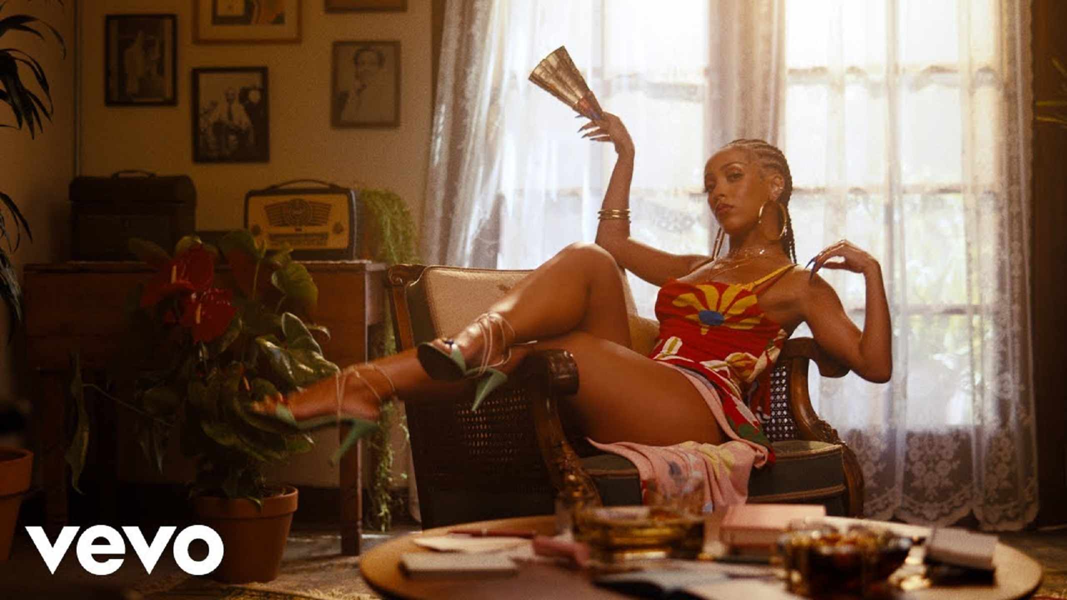 Doja Cat Vegas (video)