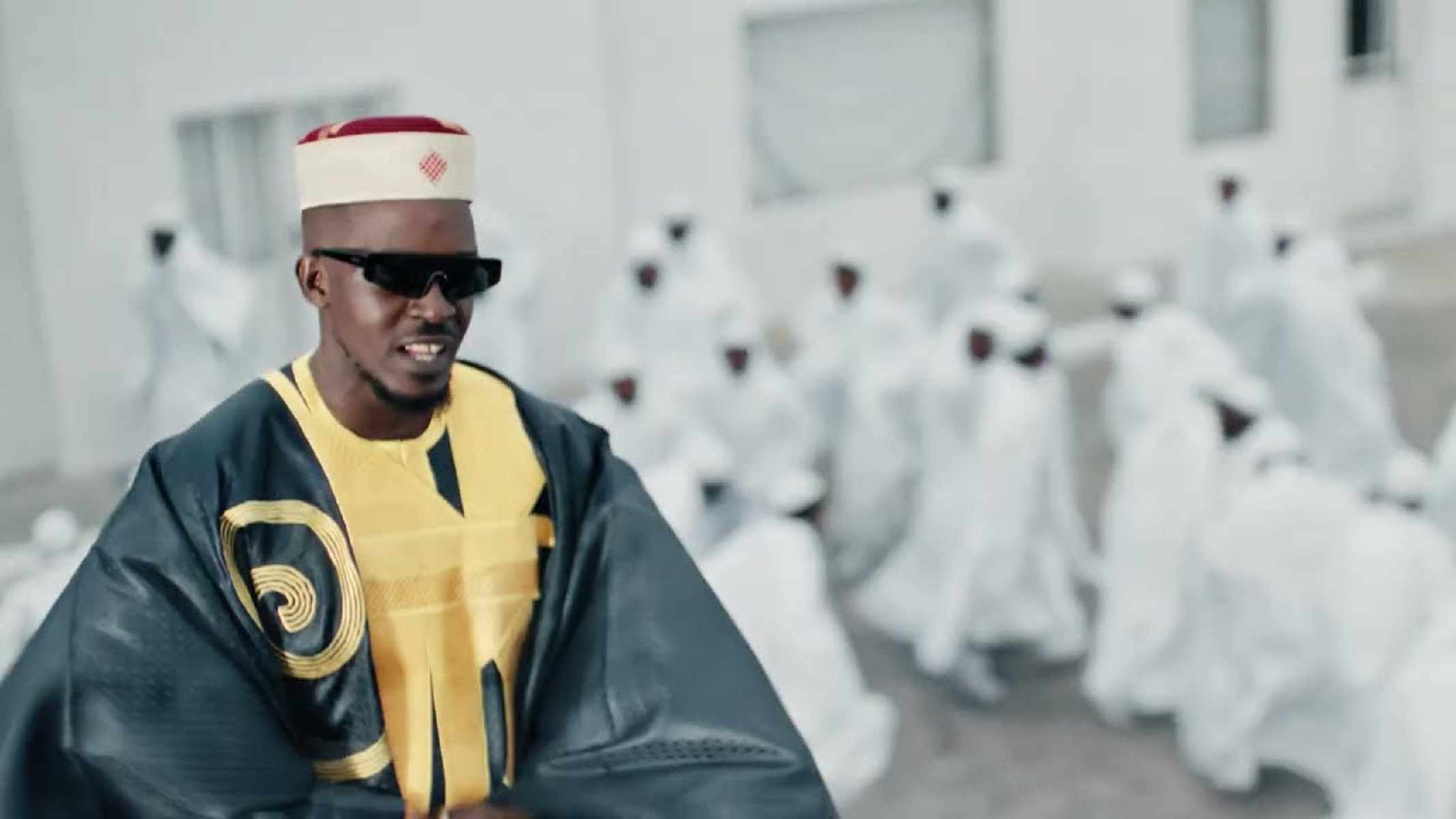 M.i Abaga The Guy (video)