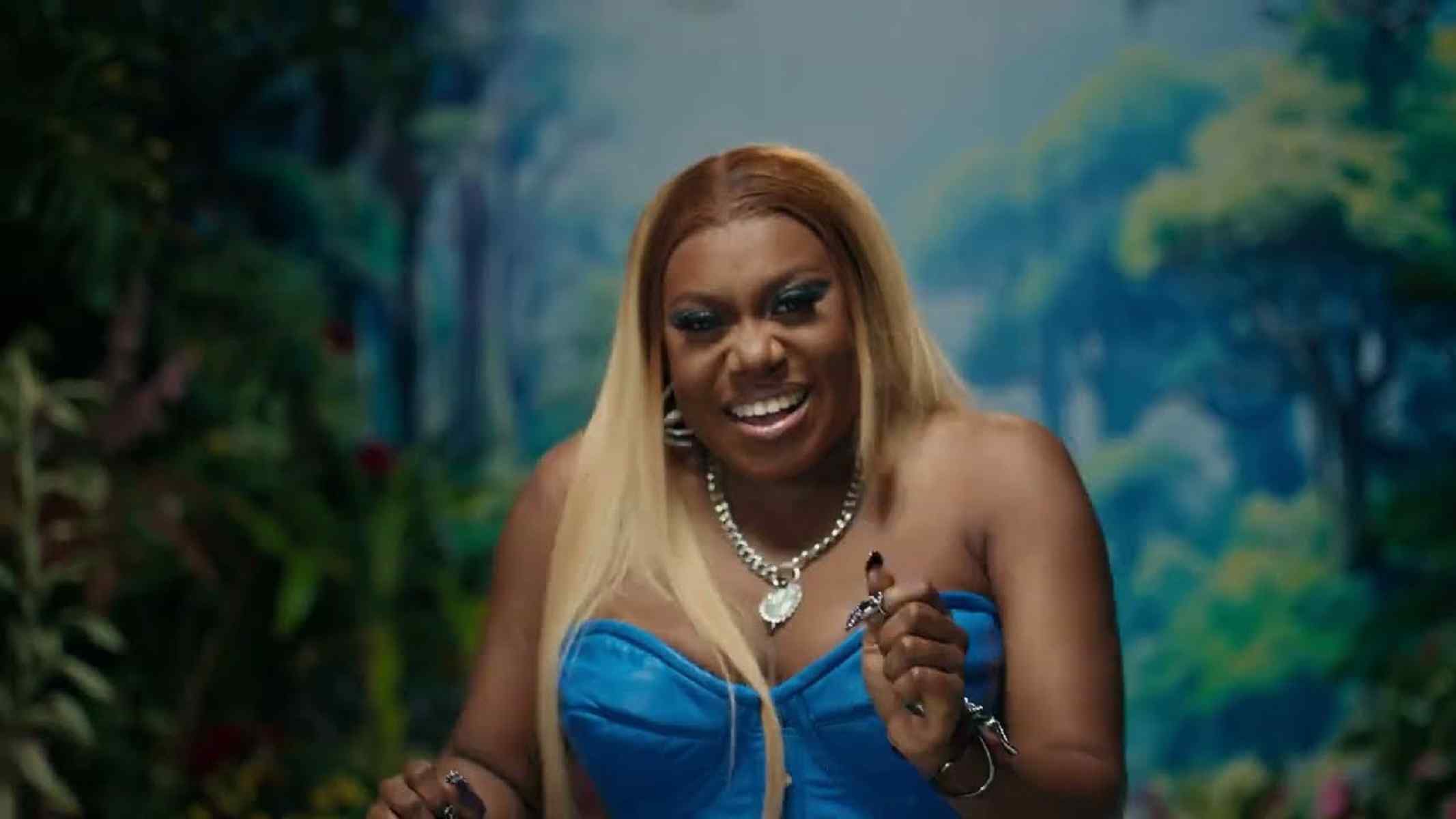 Niniola Komiyo