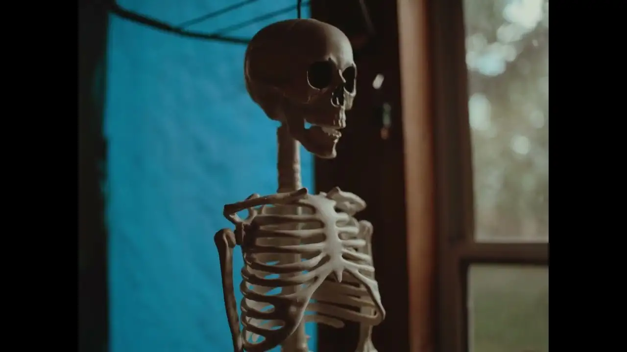 BABYMONSTER – CHOOM (Song, Music Video) - Click to play